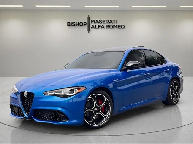 New 2025 Misano Blue Metallic Exterior Paint Alfa Romeo  image 2