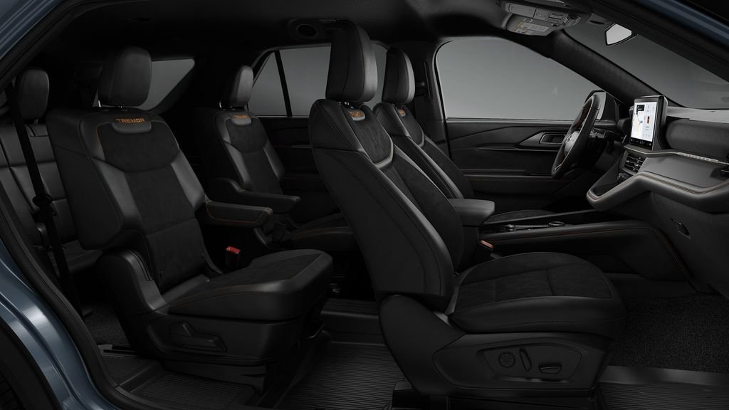 New 2026 Vapor Blue Metallic Ford Tremor image 6