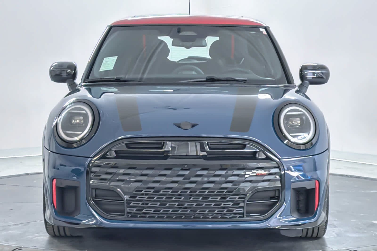 2027 MINI Hardtop 2 Door John Cooper Works - Photo 10