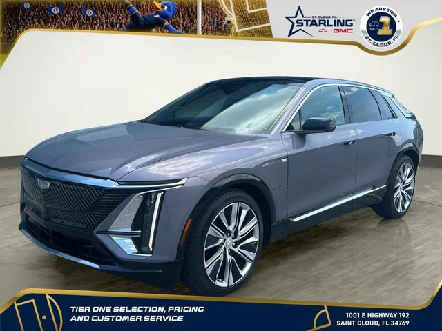 2025 Cadillac LYRIQ Luxury 3