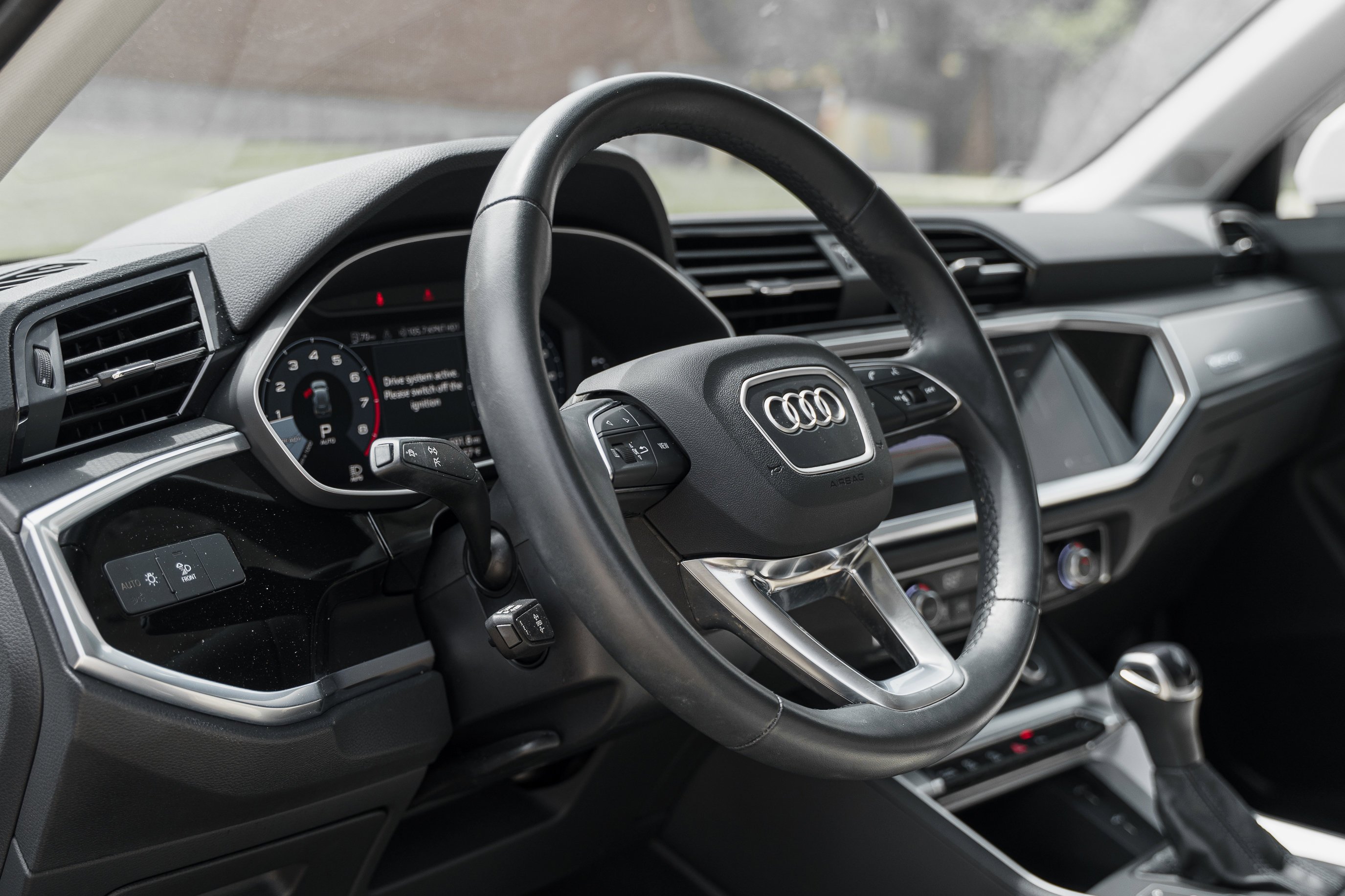 Used 2023 Ibis White Audi Premium image 9