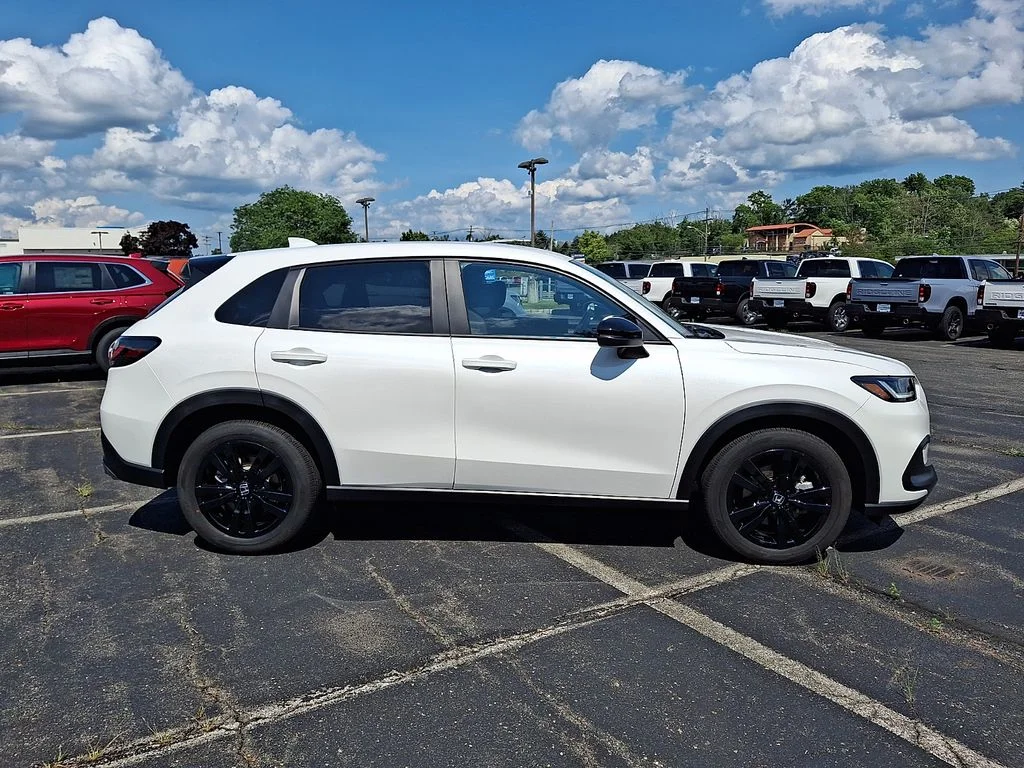 2026 Honda HR-V Sport - Photo 7