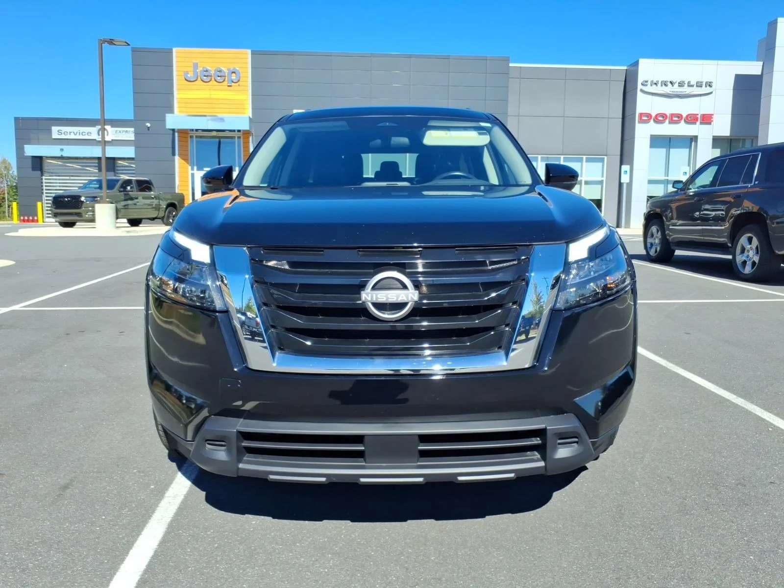 Used 2024 Super Black Nissan SV image 12