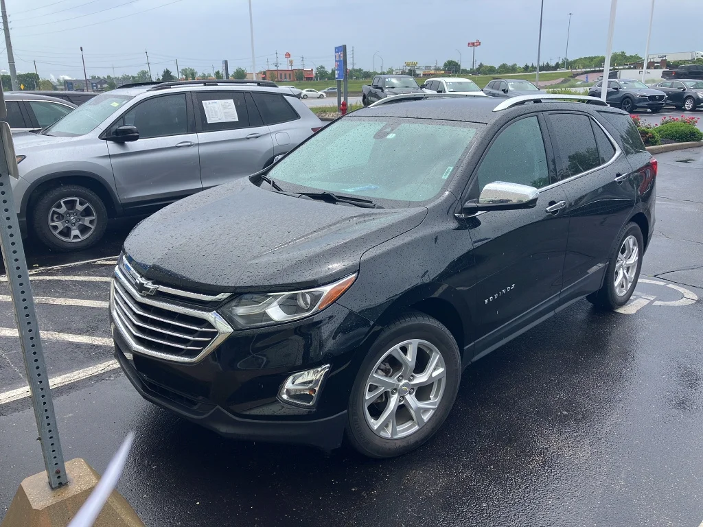 Used 2021 Mosaic Black Metallic Chevrolet Premier image 3