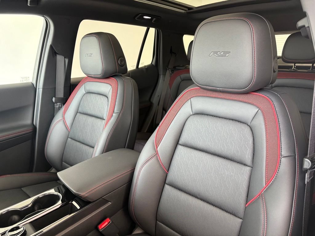 2027 Chevrolet Equinox RS - Photo 32