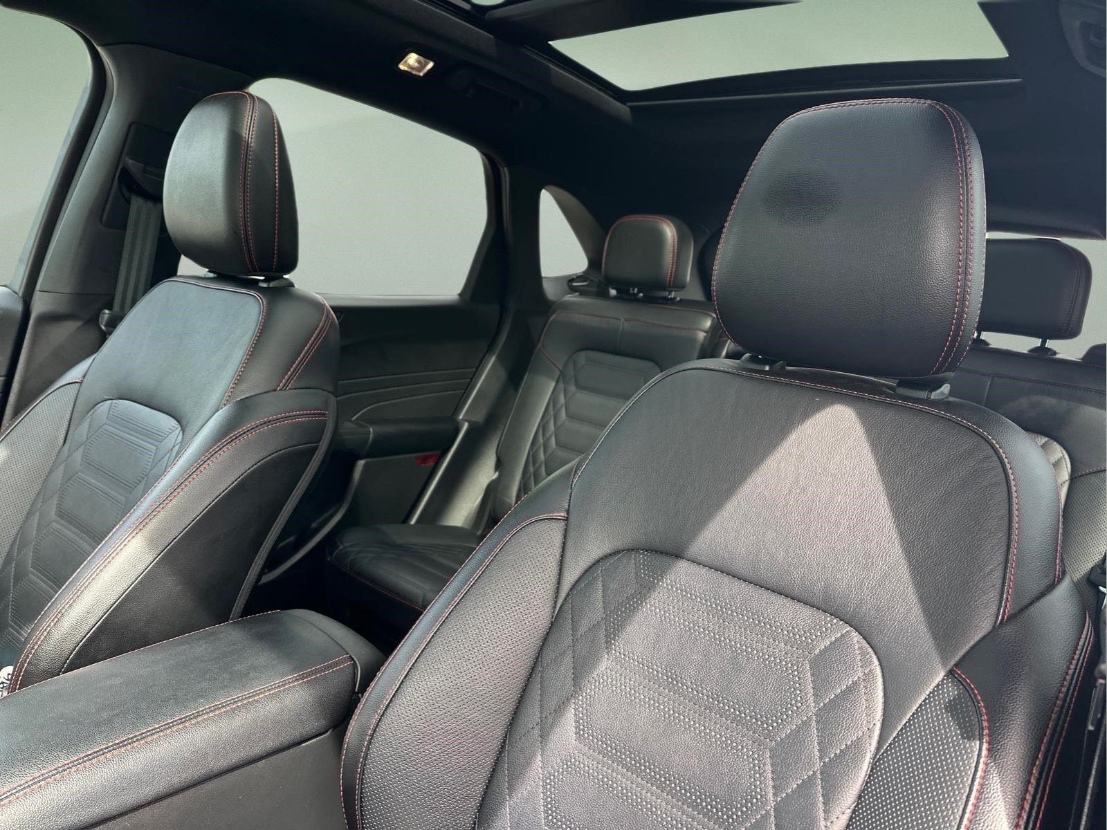 Used 2023  Ford ST-Line Elite image 20