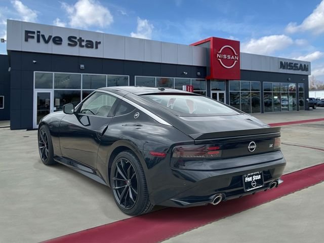 Used 2025 Black Nissan Performance image 4