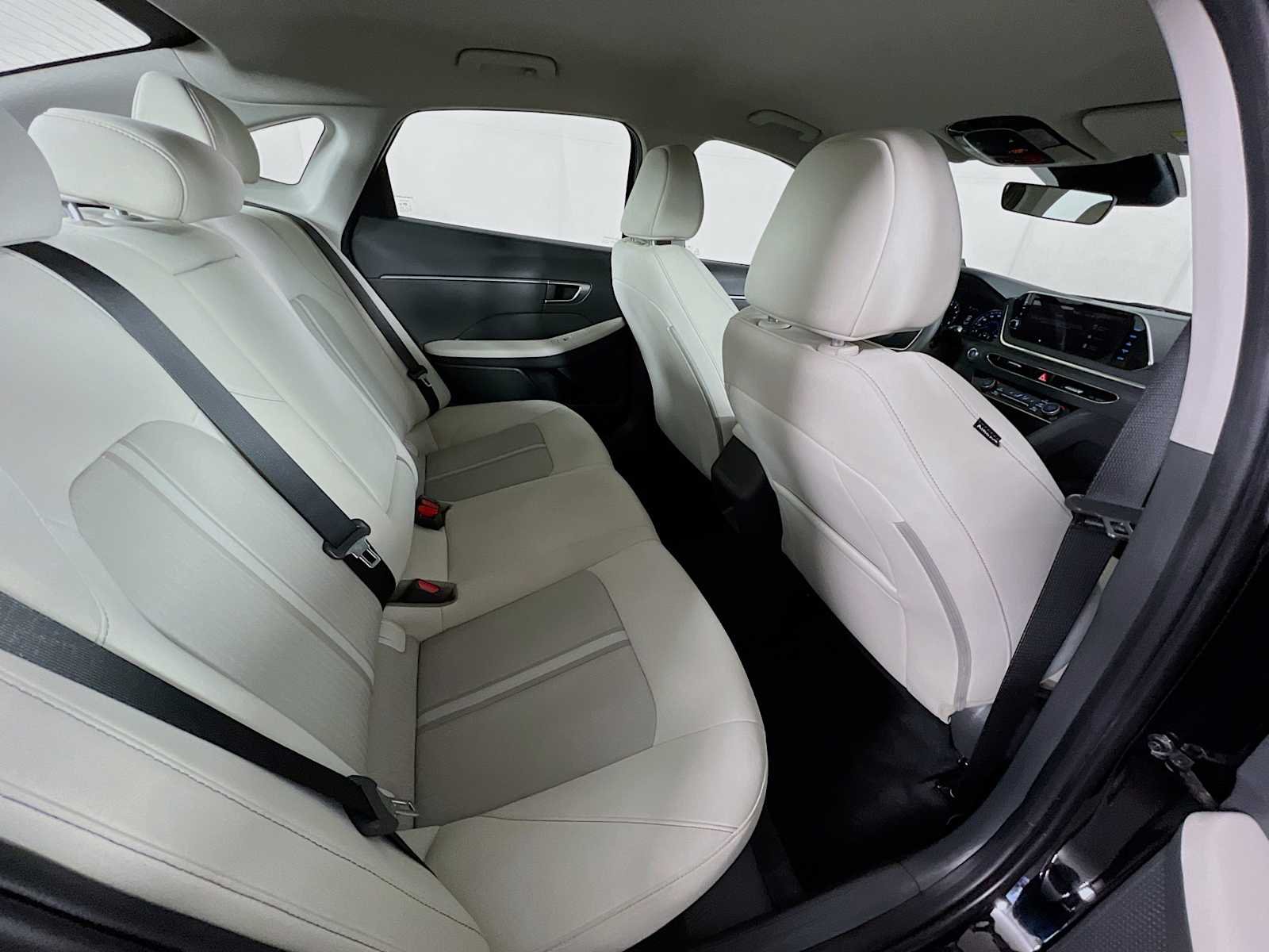 Used 2023 Onyx Black Hyundai SEL image 26