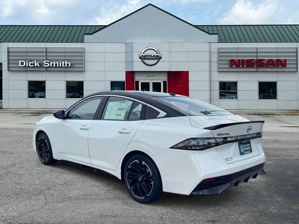 New 2026 Aspen White TriCoat / Super Black Two-tone Nissan SR image 4