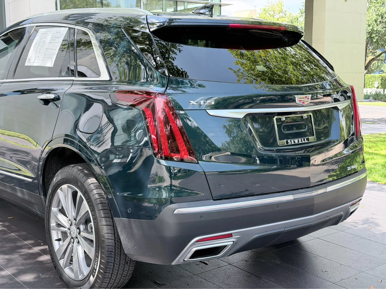Certified Used 2025 Emerald Lake Metallic Cadillac Premium Luxury image 10