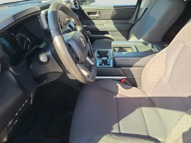 Used 2023  Toyota SR5 image 21