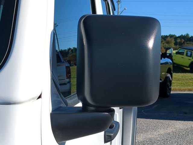 New 2026 Bright White Clear-Coat Exterior Paint Jeep Sport S image 19