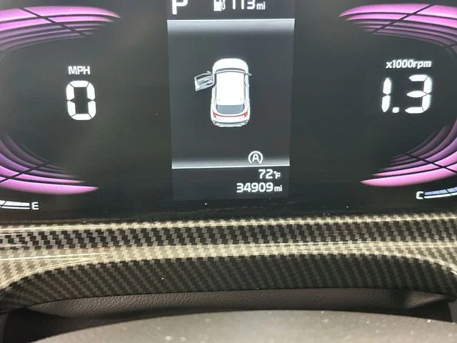 Certified Used 2024 Snow White Pearl Kia LX image 12