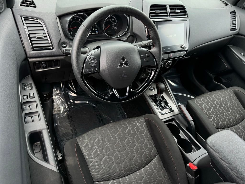 Used 2025  Mitsubishi 2.0 Trail Edition image 23