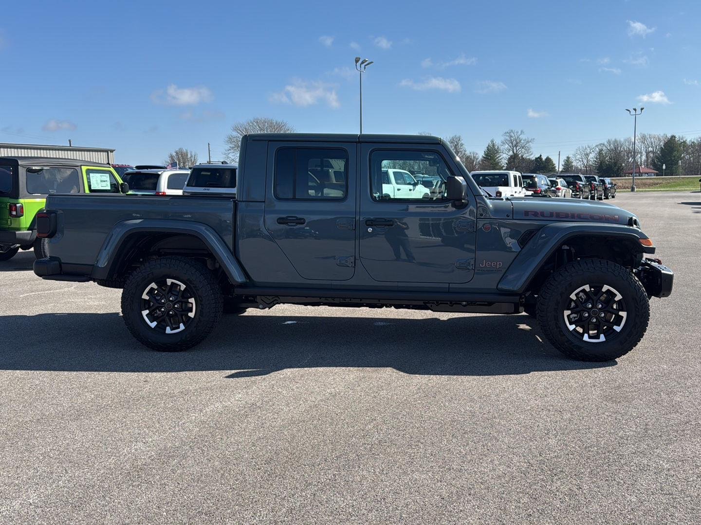 New 2026 Anvil Clear-Coat Exterior Paint Jeep Rubicon X image 6
