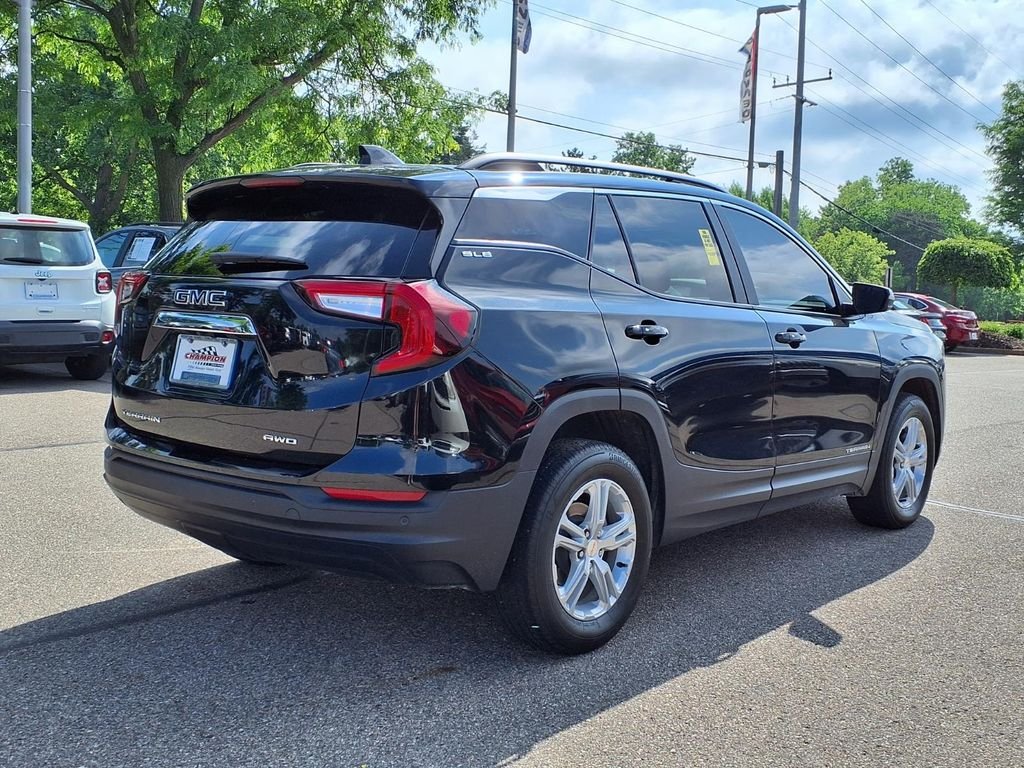 Used 2024 Black GMC SLE image 5
