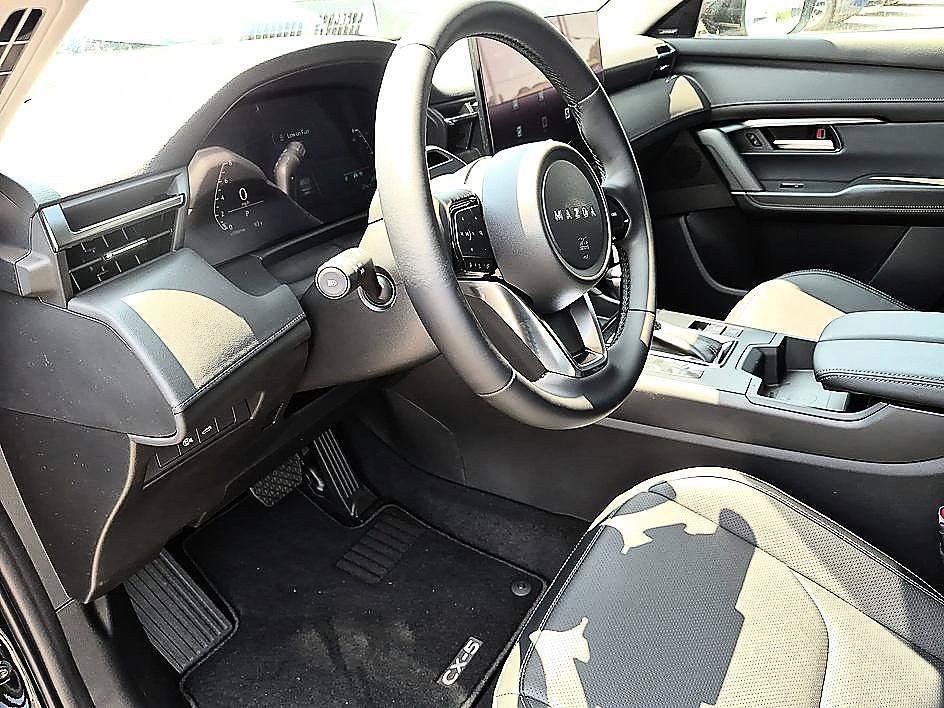 New 2026 Jet Black Mica Mazda 2.5 S Premium Plus AWD image 15