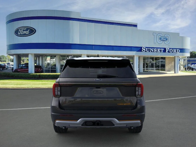New 2026 Agate Black Metallic Ford Tremor image 5