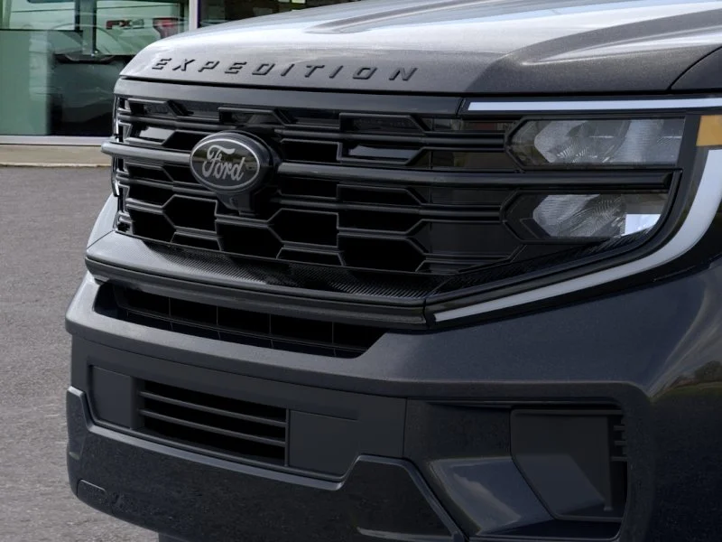 New 2026 Agate Black Metallic Ford Platinum® image 40