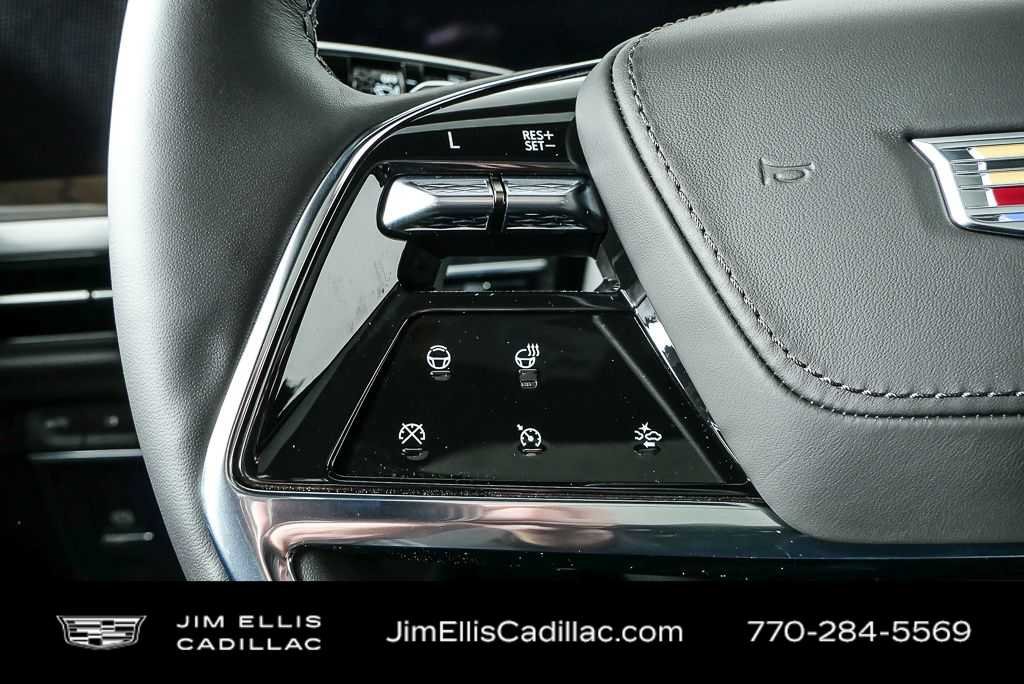 Used 2026 Vibrant White Tricoat Cadillac Platinum Sport image 11