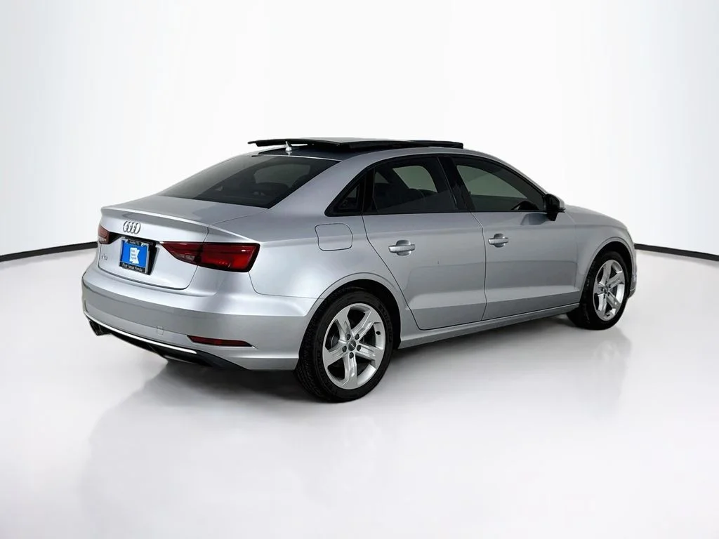 Used 2018 Silver Metallic Audi 2.0T Premium image 7