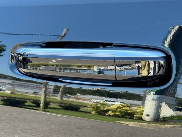 2026 Cadillac Escalade IQ Luxury - Photo 13
