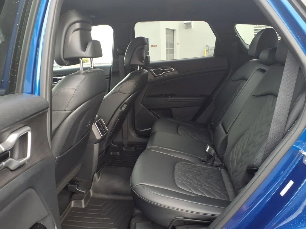 Used 2023 Blue Kia X-Line image 27