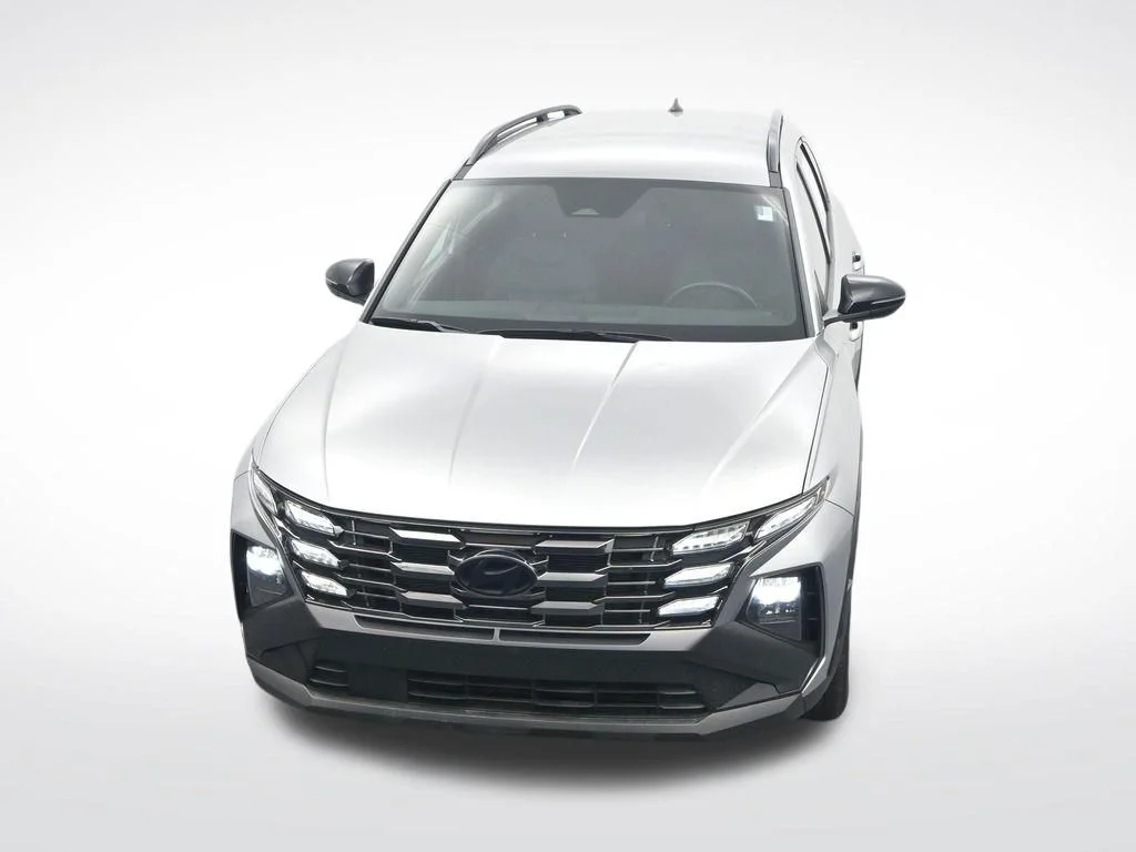 Certified Used 2025 Shimmering Silver Hyundai XRT image 24