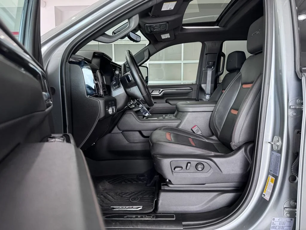 2024 GMC Sierra 2500HD AT4 - Photo 13