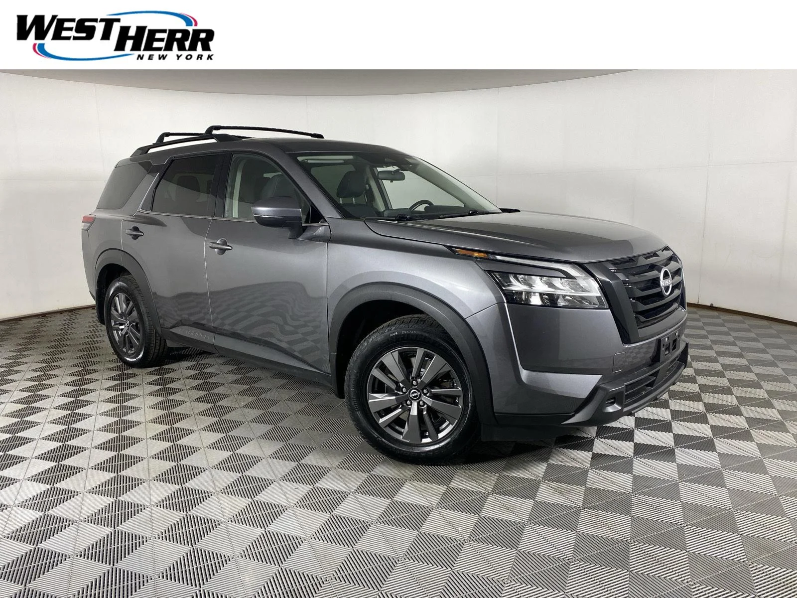 Used 2022 Gun Metallic Nissan SV image 1