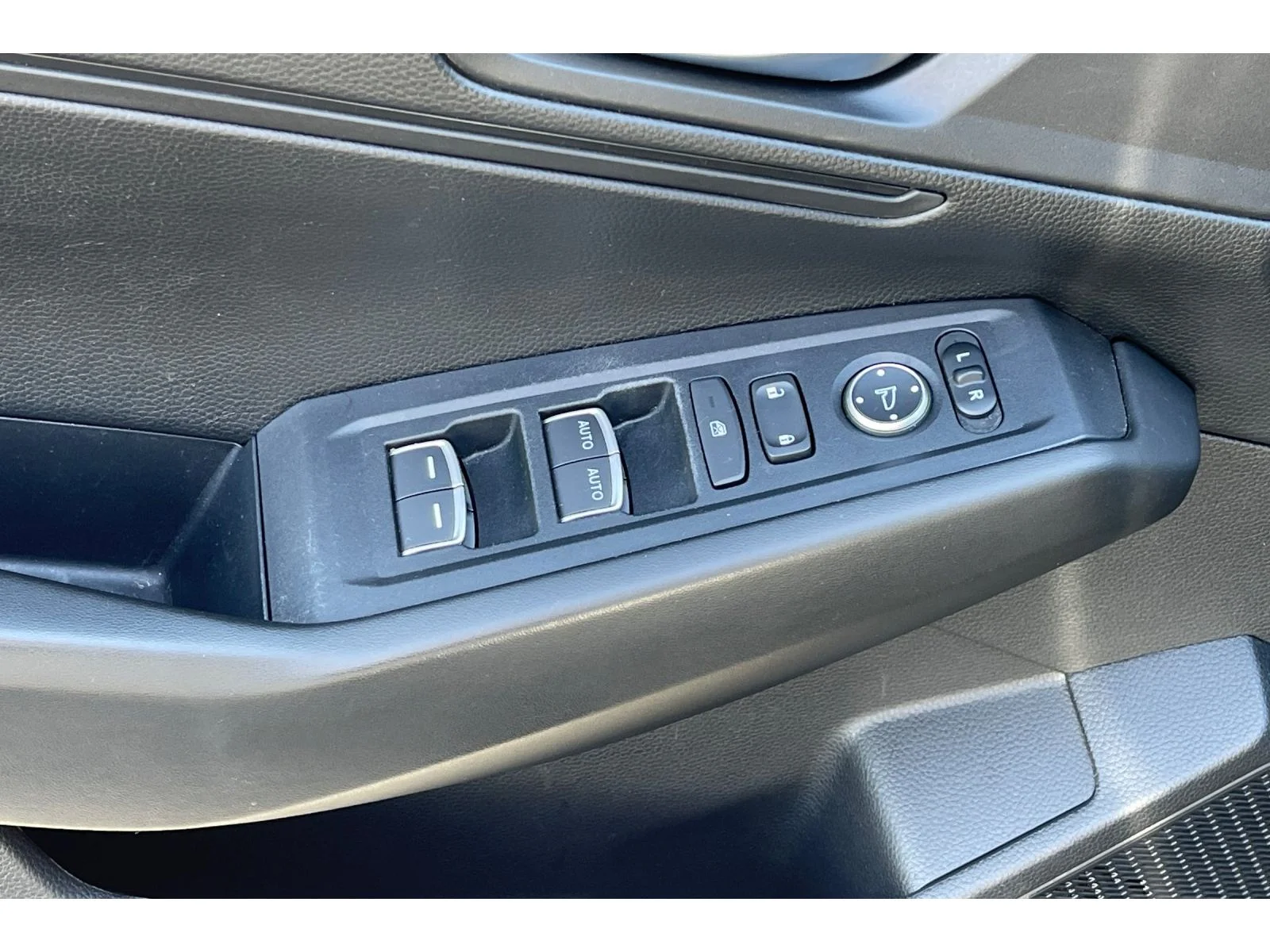Used 2024 Crystal Black Pearl Honda LX image 12