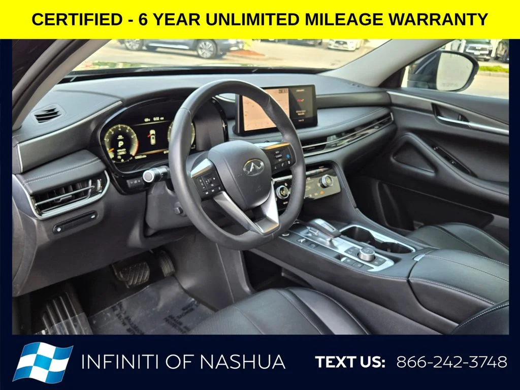 Certified Used 2023 Black INFINITI LUXE image 5
