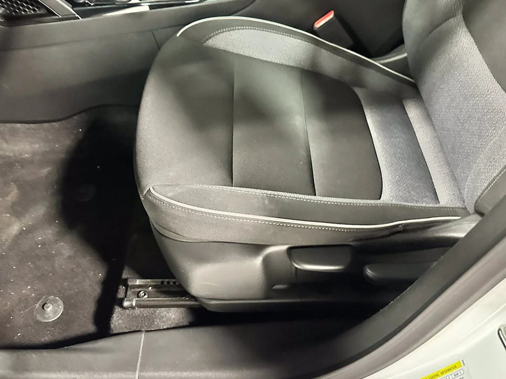 Used 2023 SUMMIT WHITE Chevrolet LS image 19