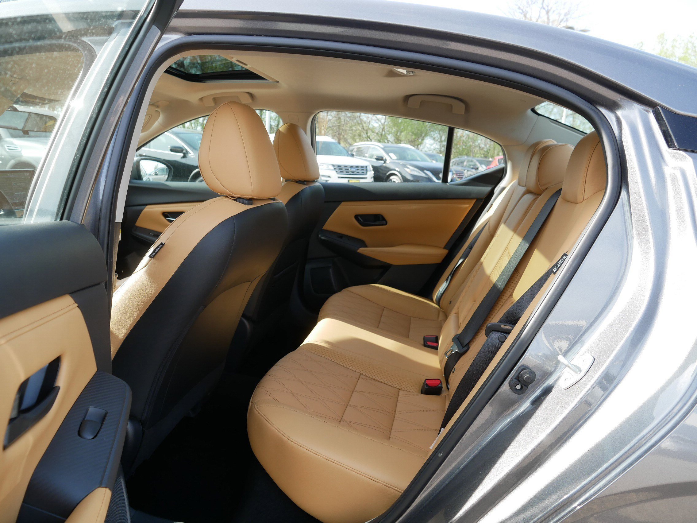 Used 2025 Gun Metallic Nissan SV image 34