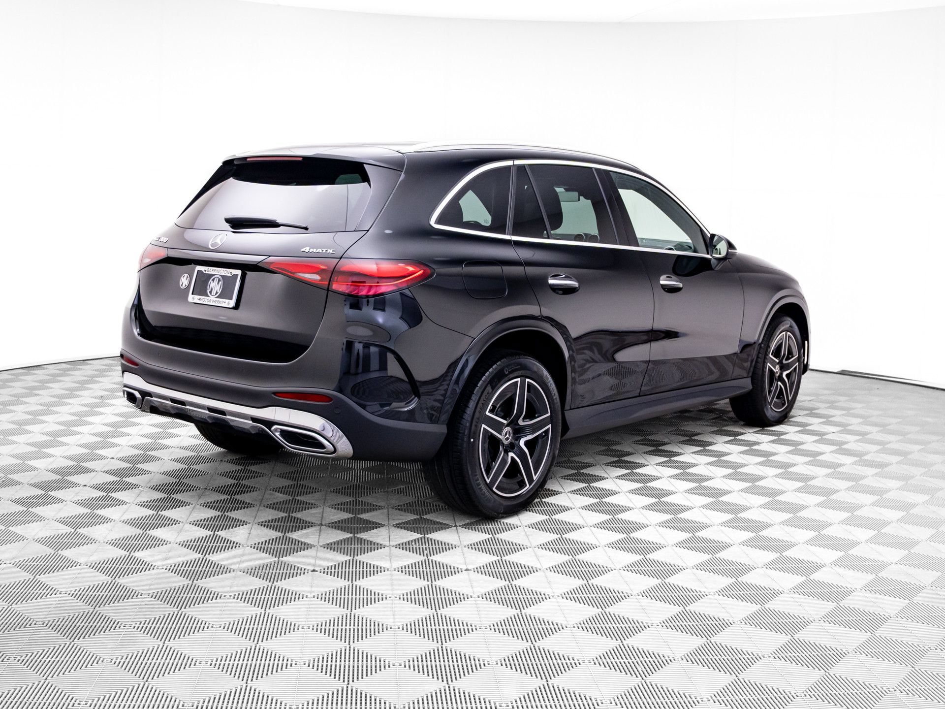 New 2026 Black Mercedes-Benz GLC 300 image 45