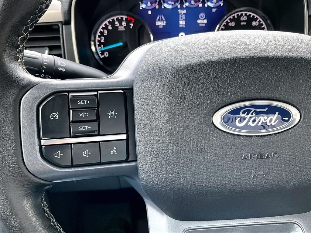 Used 2023 Oxford White Ford XLT image 23