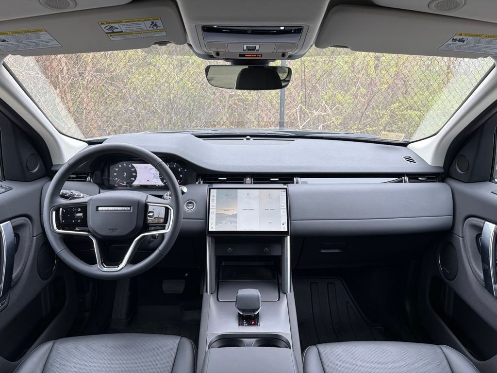 Used 2025 Silver Land Rover S image 18