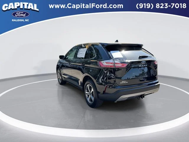 Used 2024 Black Ford SEL image 6