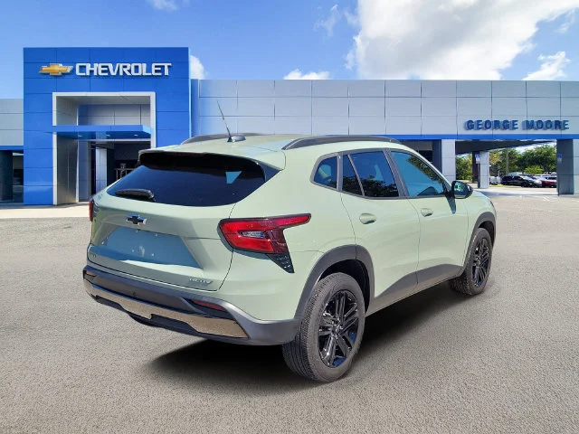 2024 Chevrolet Trax Activ - Photo 4
