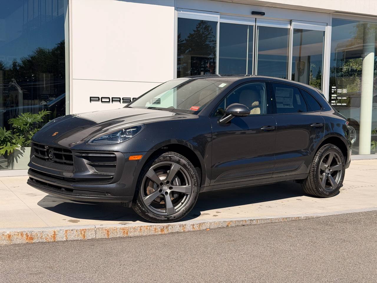 2026 Porsche Macan