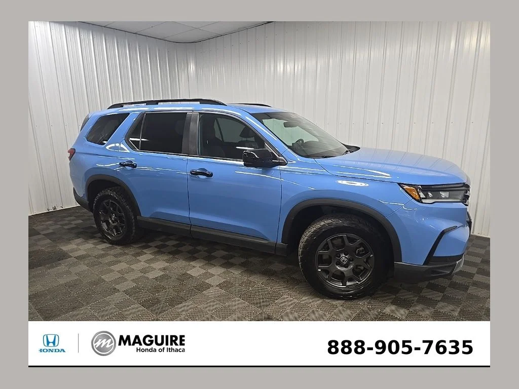 Used 2024  Honda TrailSport image 1