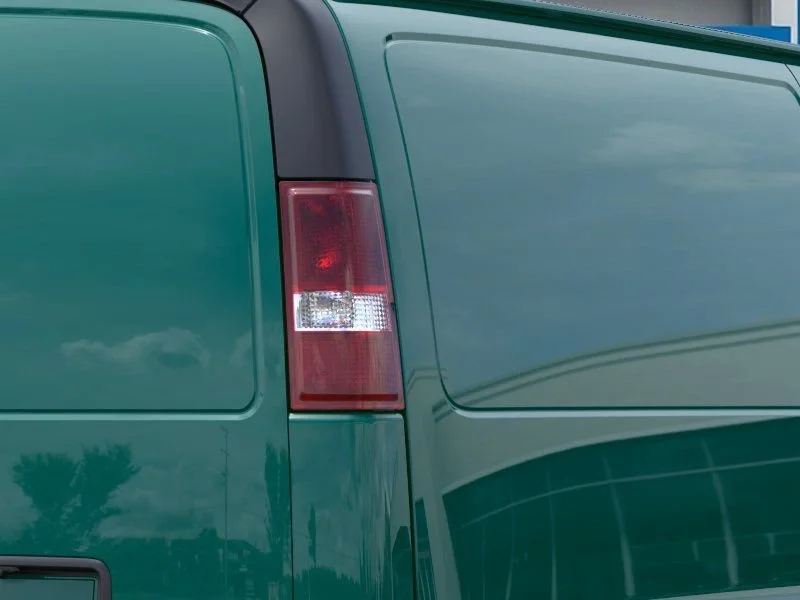 2026 Chevrolet Express Cargo Work Van - Photo 17
