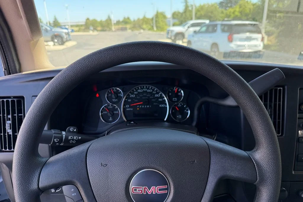 New 2026 Summit White GMC Work Van image 12