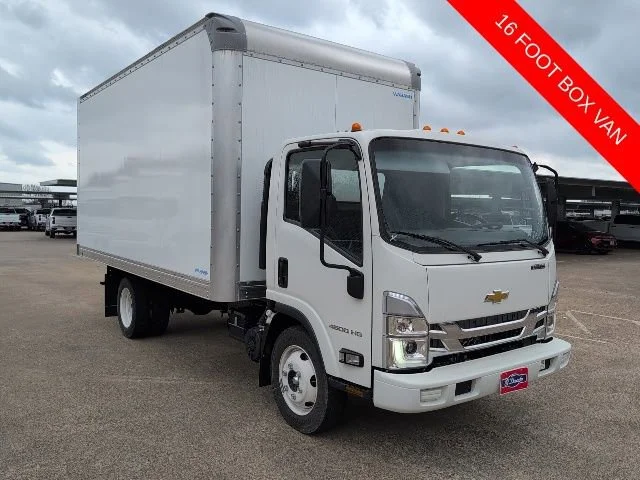 2025 Chevrolet Low Cab Forward 4500 Gas 176" WB Regular Cab's photo