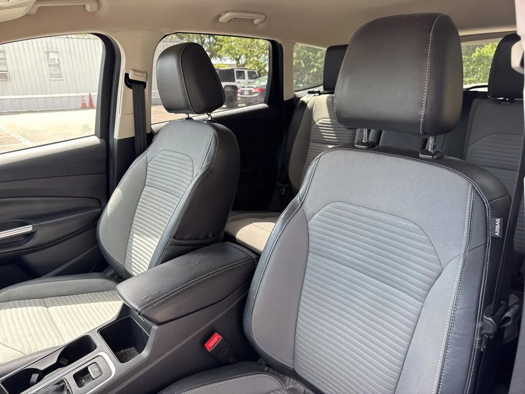 Used 2017 Black Ford SE image 10