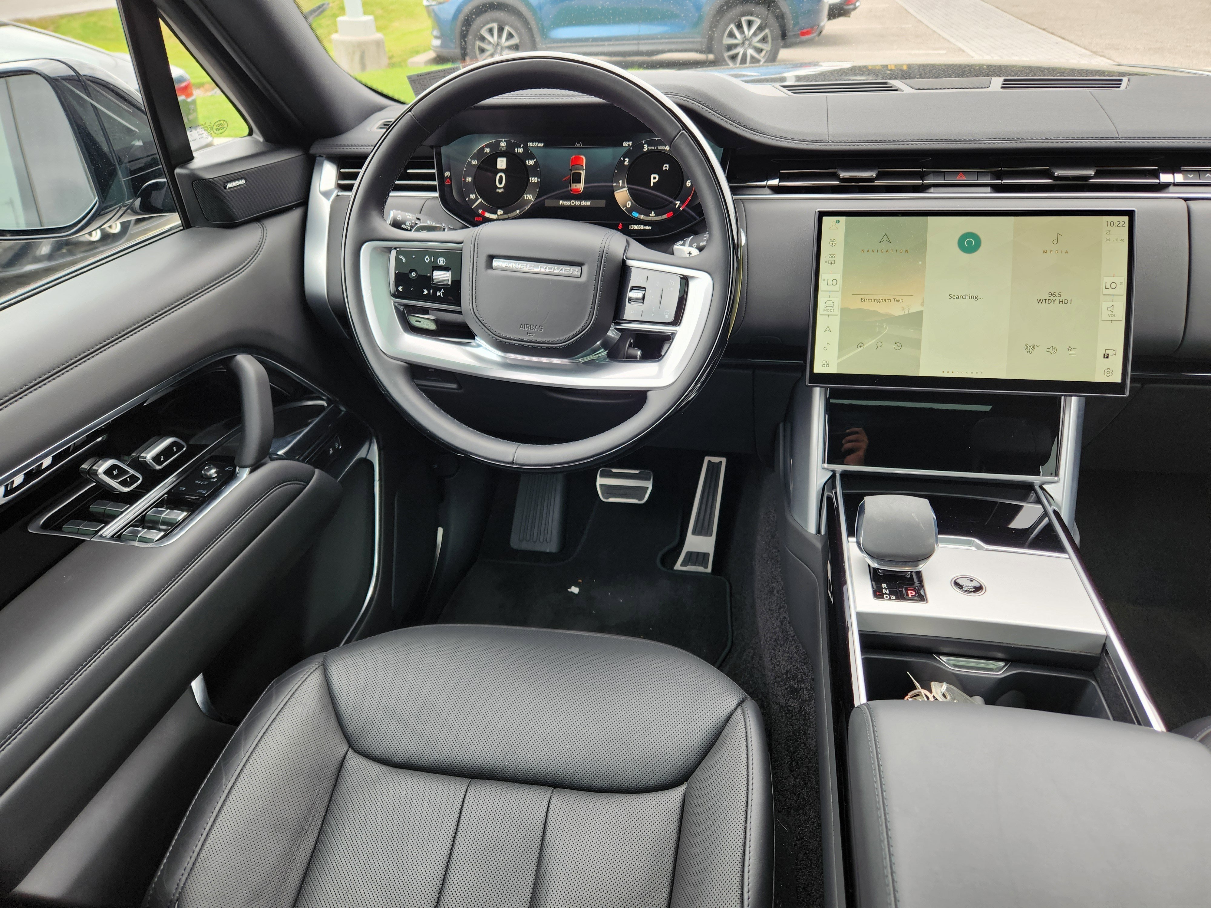 Certified Used 2024 Santorini Black Metallic Land Rover SE image 13
