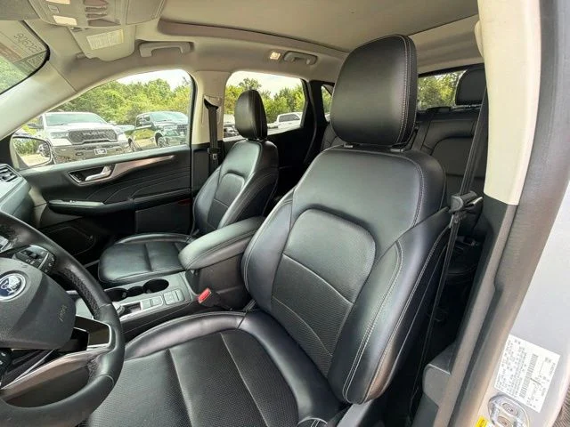 Used 2022 Blue Ford Titanium image 20