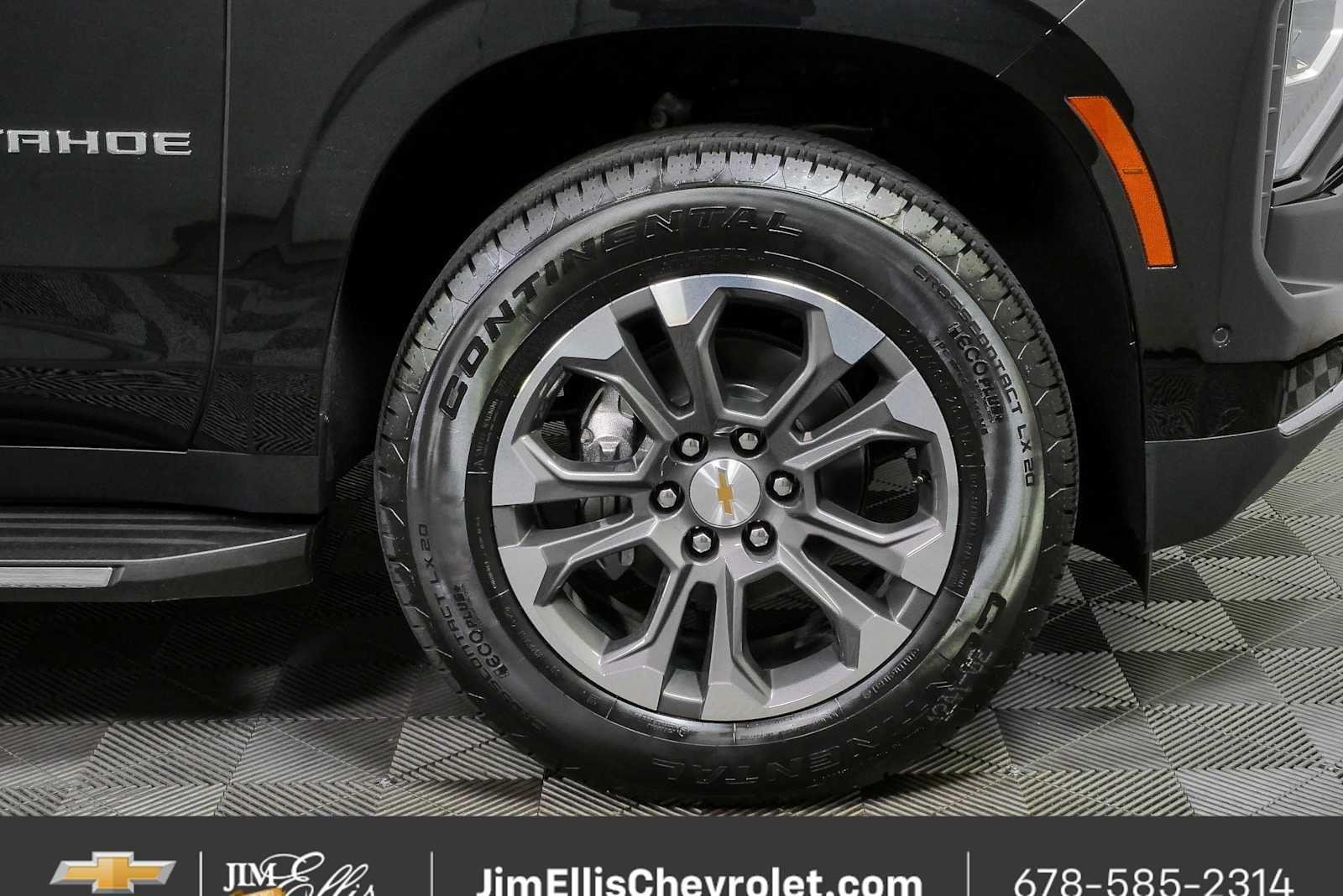 New 2026 Black Chevrolet LT image 39
