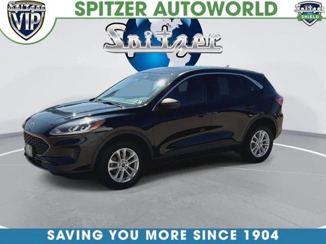 Used 2022 Black Ford SE image 5