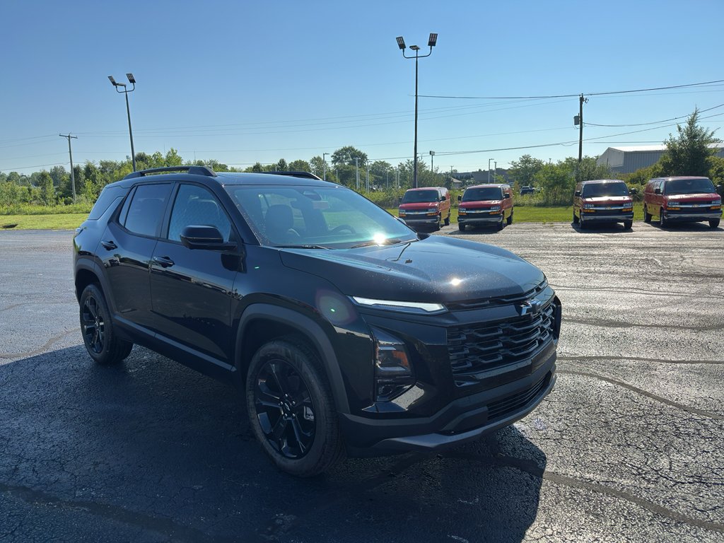 2027 Chevrolet Equinox LT - Photo 13
